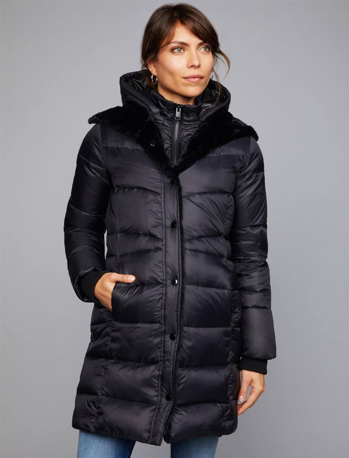 A Pea in The Pod – Quilted Puffer Maternity Jacket – M